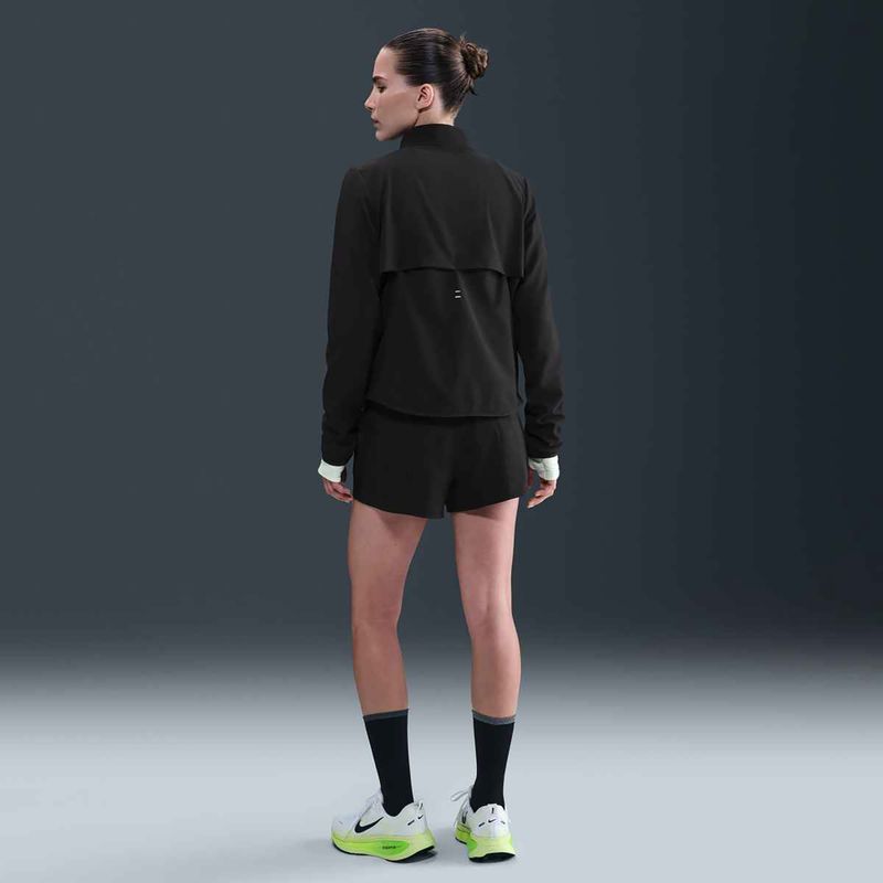 Nike Tempo Swoosh Run дамско яке за бягане черно/бяло 6