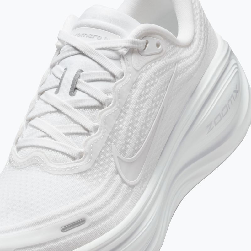 Дамски обувки за бягане Nike Vomero Plus white/photon dust/summit white 9