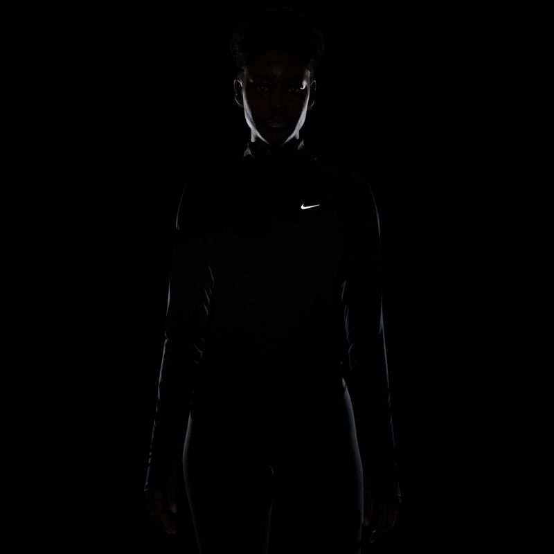 Дамски суитшърт за бягане Nike Tempo Swoosh Run Dri-Fit 1/4-Zip black/white 6