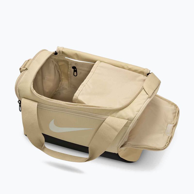 Чанта за тренировка Nike Brasilia 9.5 Duffle 25 l desert khaki/black/sail 5