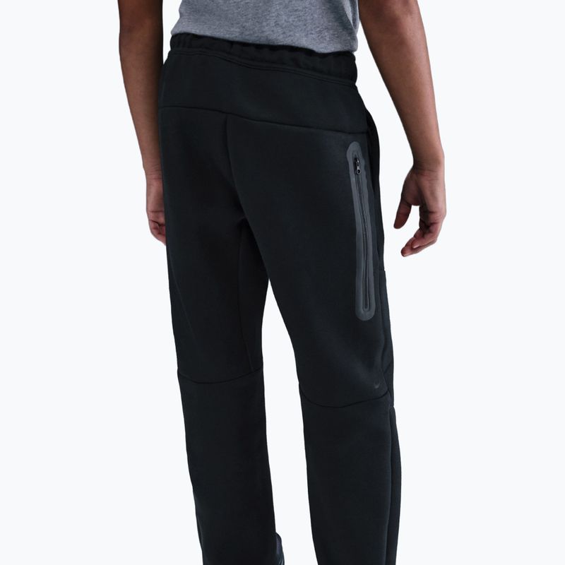 Детски панталони Nike Sportswear Tech Fleece black/black 4