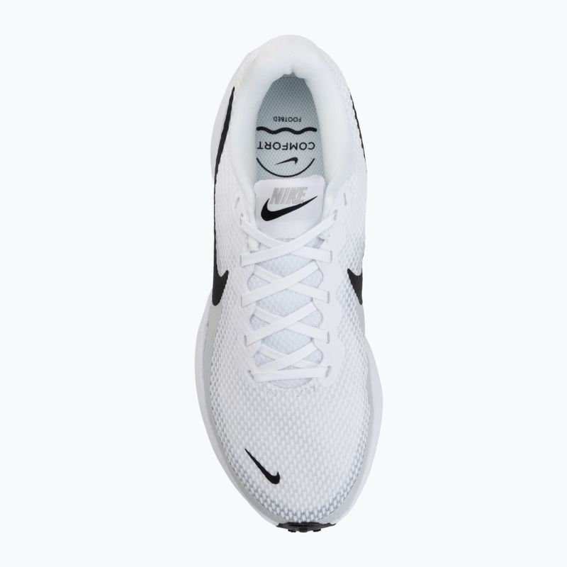 Дамски обувки за бягане Nike Revolution 8 Extra Wide white/pure platinum/black 5
