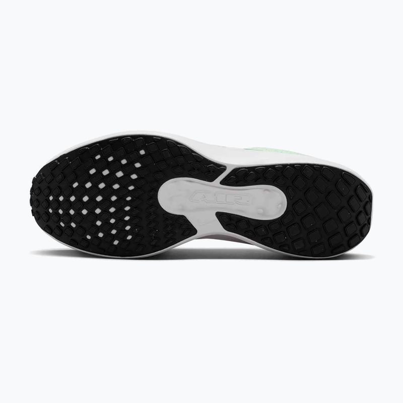 Мъжки обувки за бягане Nike Winflo 11 barely green / black / green strike 5