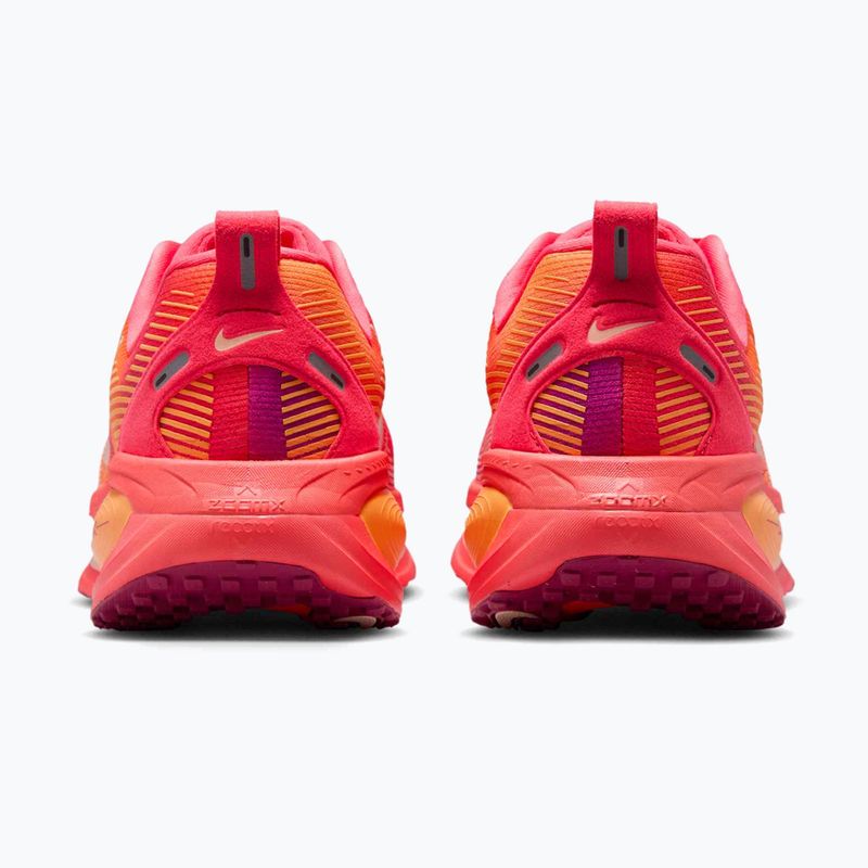 Дамски маратонки за бягане Nike Vomero 18 SE ember glow/sweet beet/marrakesh/washed coral 4