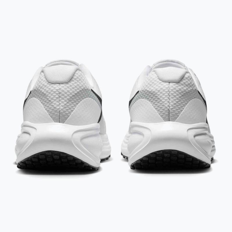 Дамски обувки за бягане Nike Revolution 8 Extra Wide white/pure platinum/black 11