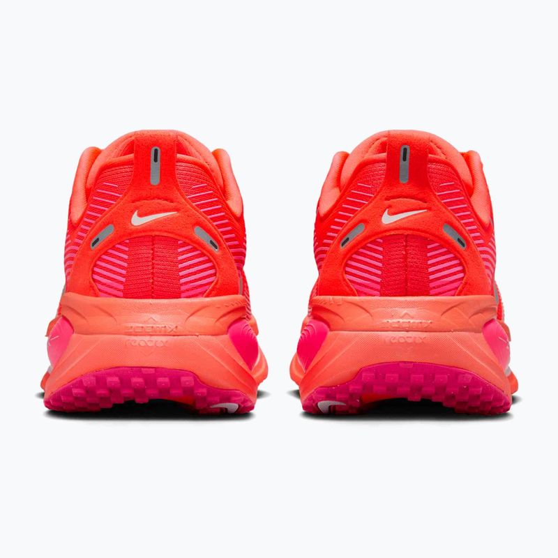 Дамски маратонки за бягане Nike Vomero 18 bright crimson/hyper pink/pink foam/white 4