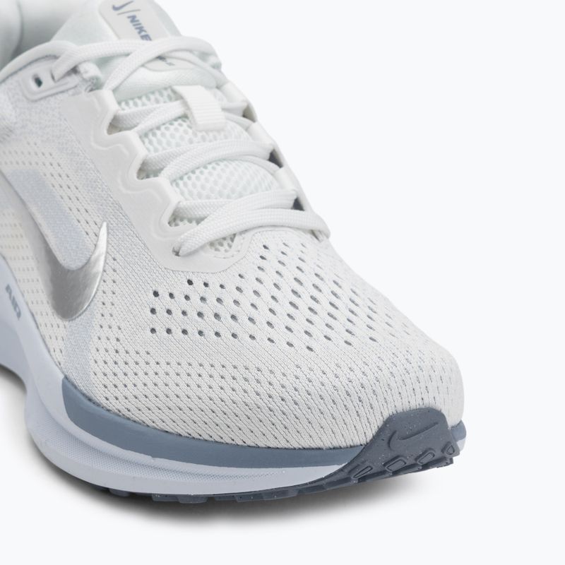 Дамски обувки за бягане Nike Winflo 11 summit white/metallic silver 7