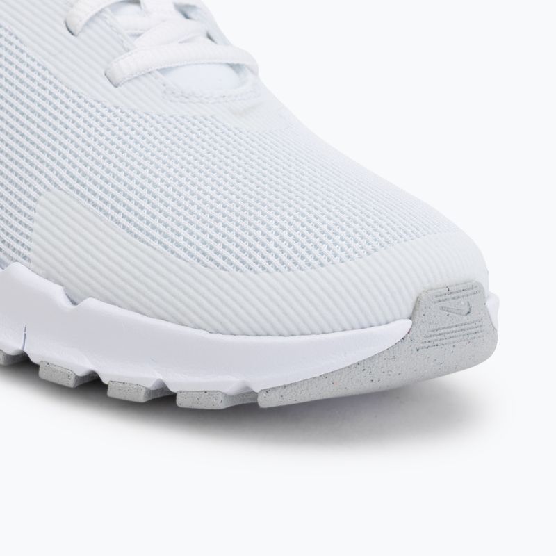 Дамски обувки за тренировка Nike Flex Train white/photon dust/metallic silver 7