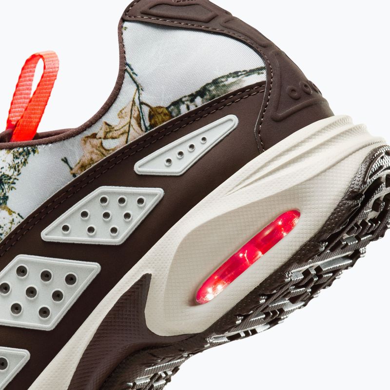 Обувки Nike Air Max SNDR RealTree light orewood brown/hyper crimson 4