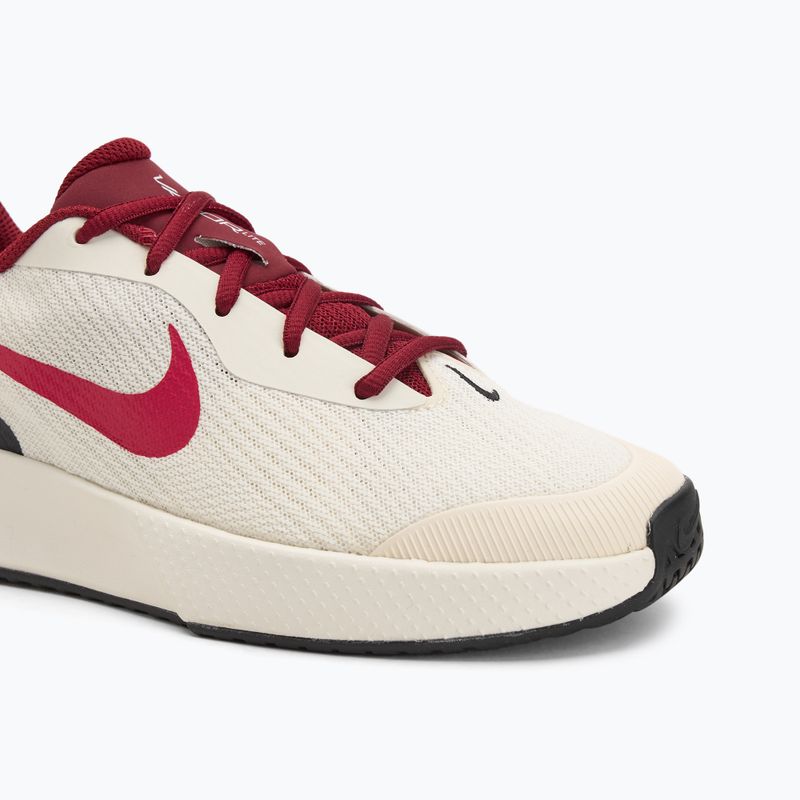 Дамски обувки за тенис Nike Vapor Lite 3 бледа слонова кост / русо розово / платно / отборно червено 7