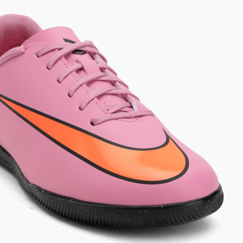 Детски футболни обувки Nike Mercurial Vapor 16 Club IC magic flamingo/black/total crimson 7