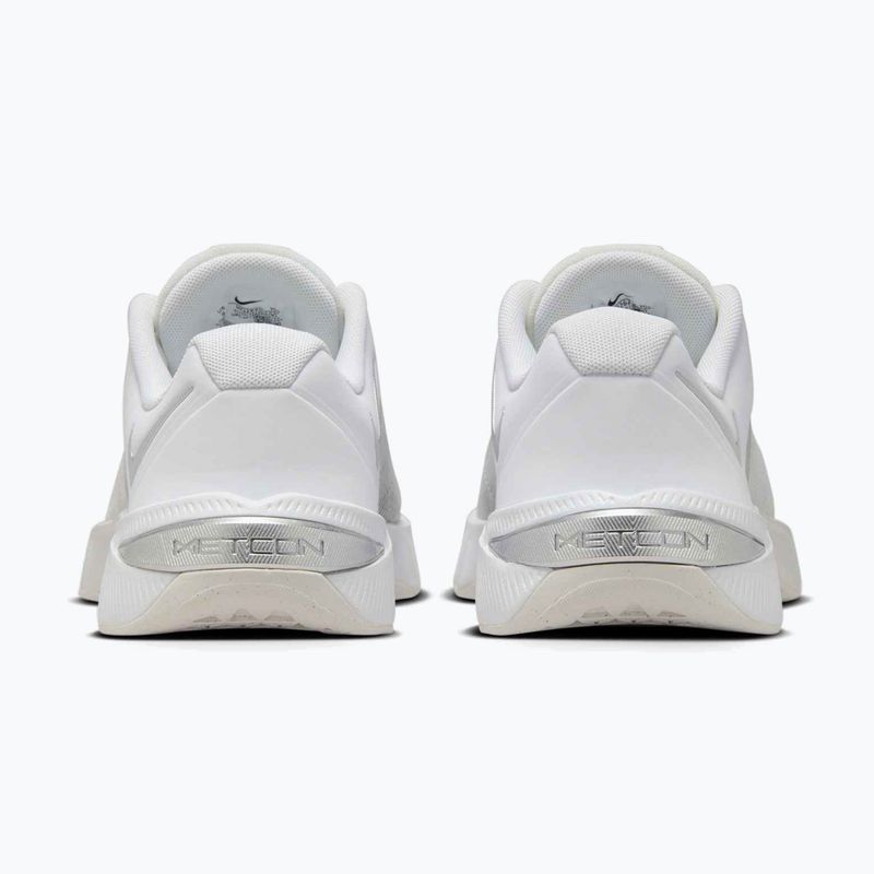 Дамски тренировъчни обувки Nike Metcon 10 white/platinum tint/metallic silver 11