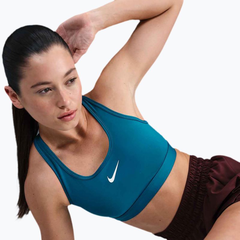 Спортен сутиен Nike Swoosh Medium Support green abyss/white 6