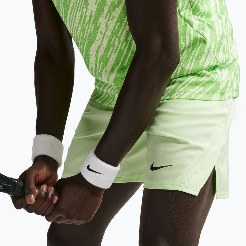 Мъжки тенис шорти Nike Court Dri-Fit Victory 7“ Shorts light liquid lime/black 5
