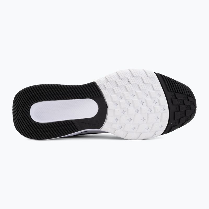 Обувки Nike Star Runner 5 racer black/white/white 4