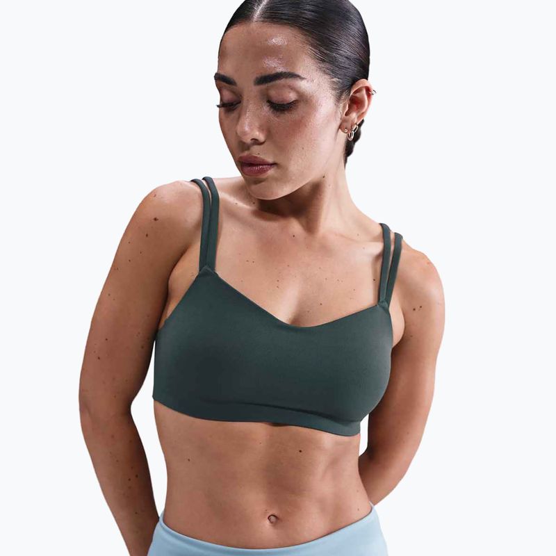 Спортен сутиен Nike Zenvy Strappy Training Bra seaweed/white
