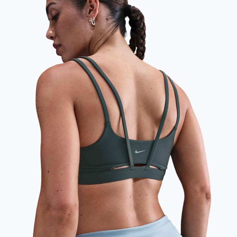 Спортен сутиен Nike Zenvy Strappy Training Bra seaweed/white 4