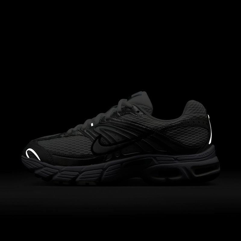 Дамски обувки Nike Air Max Moto 2K white/metallic silver/black/photon dust 7