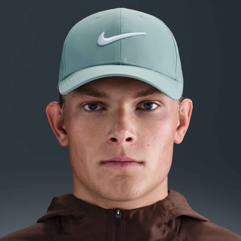 Nike Dri-FIT Club бейзболна шапка cannon/white 7