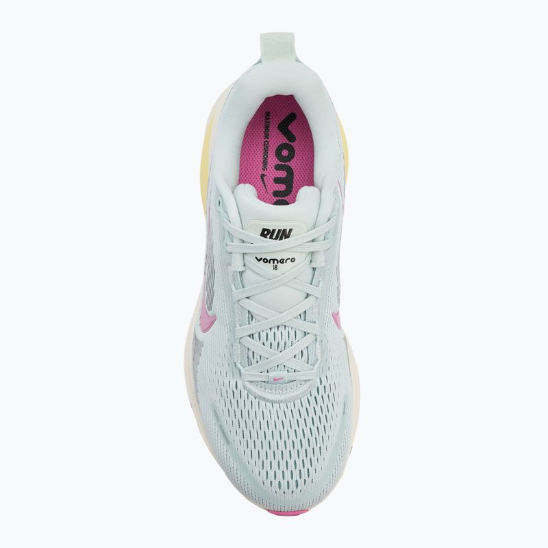 Дамски обувки за бягане Nike Vomero 18 barely grey/pale ivory/cannon/playful pink 5