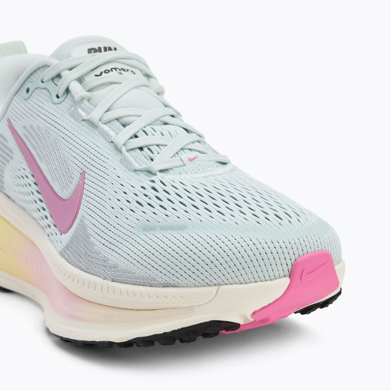 Дамски обувки за бягане Nike Vomero 18 barely grey/pale ivory/cannon/playful pink 7