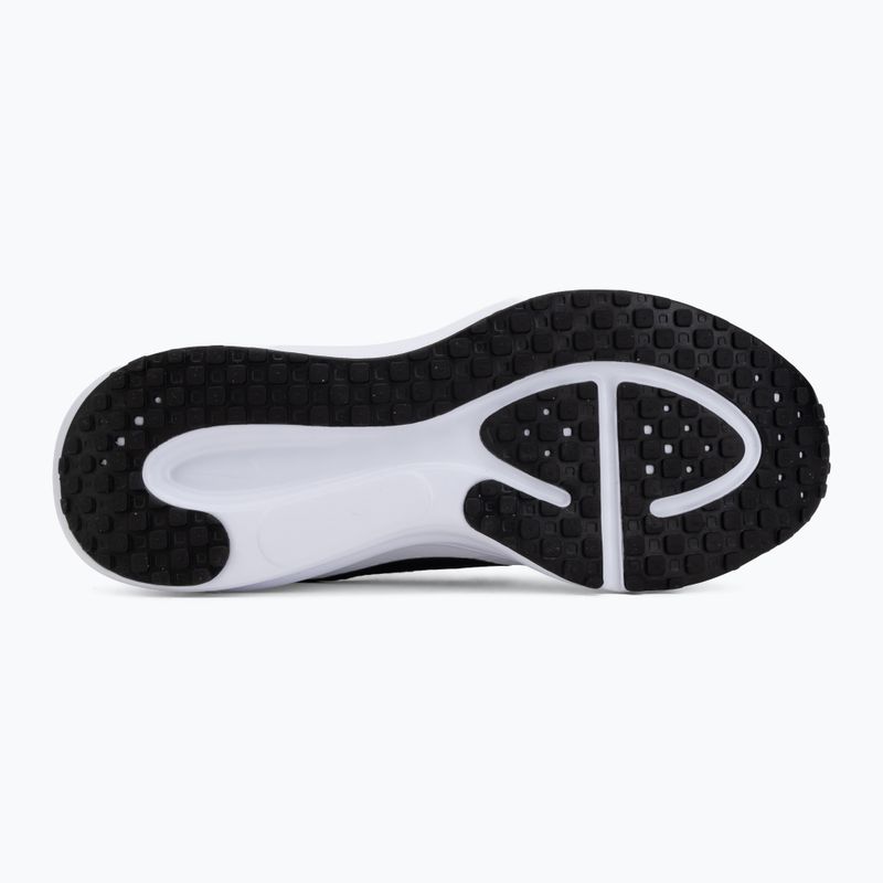 Мъжки обувки за бягане Nike Revolution 8 EasyOn white/wolf grey/black 4