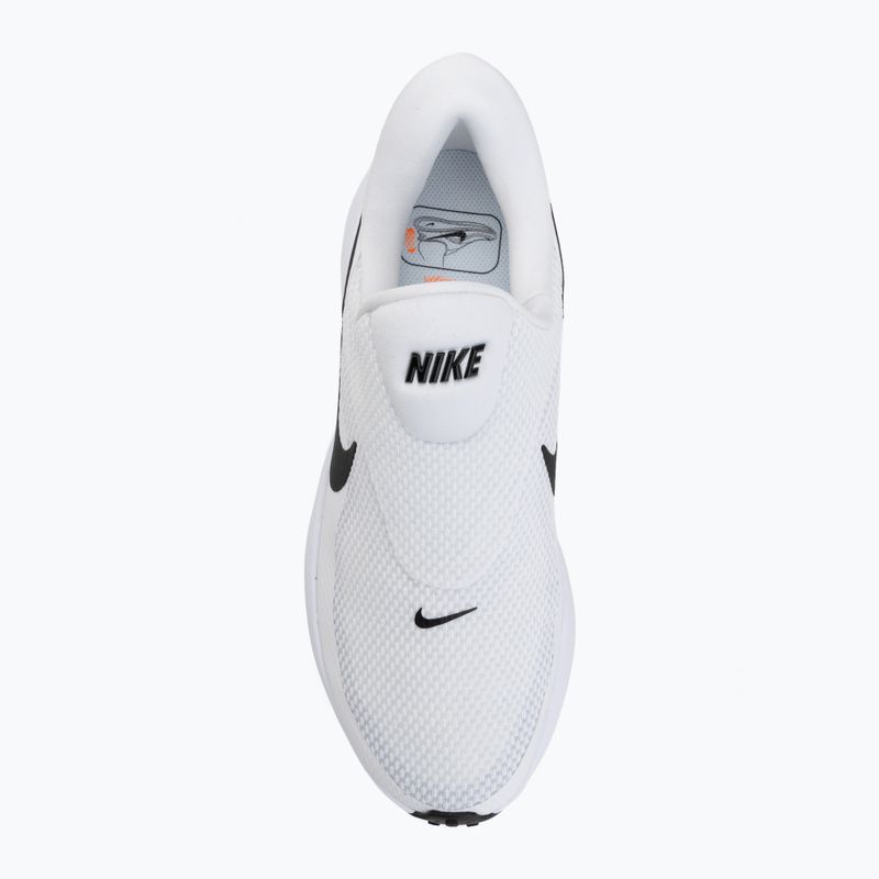 Мъжки обувки за бягане Nike Revolution 8 EasyOn white/wolf grey/black 5