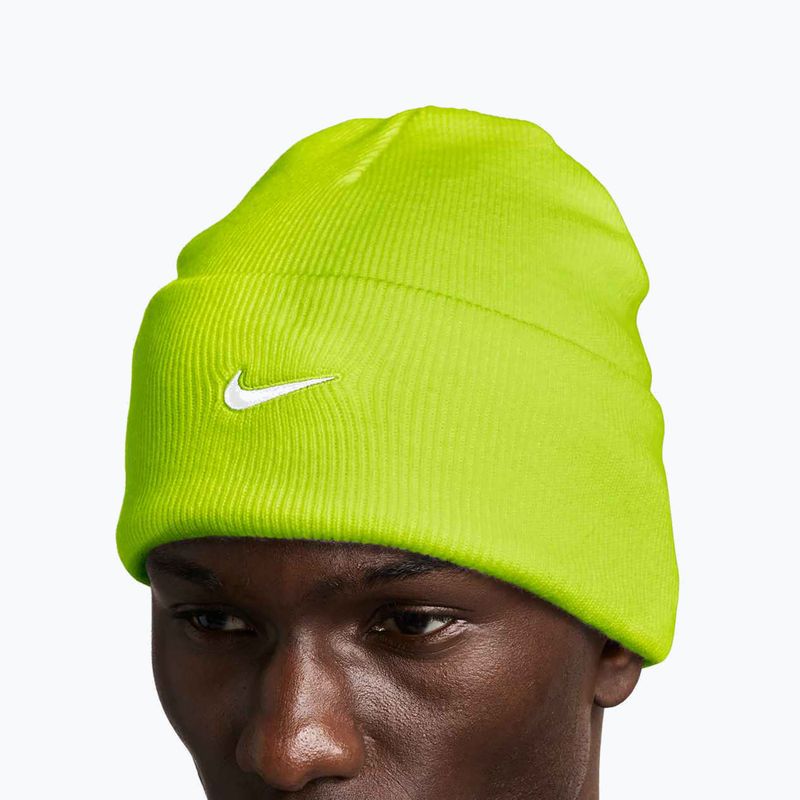 Мъжка зимна шапка Nike Peak Swoosh Beanie cyber/white 5