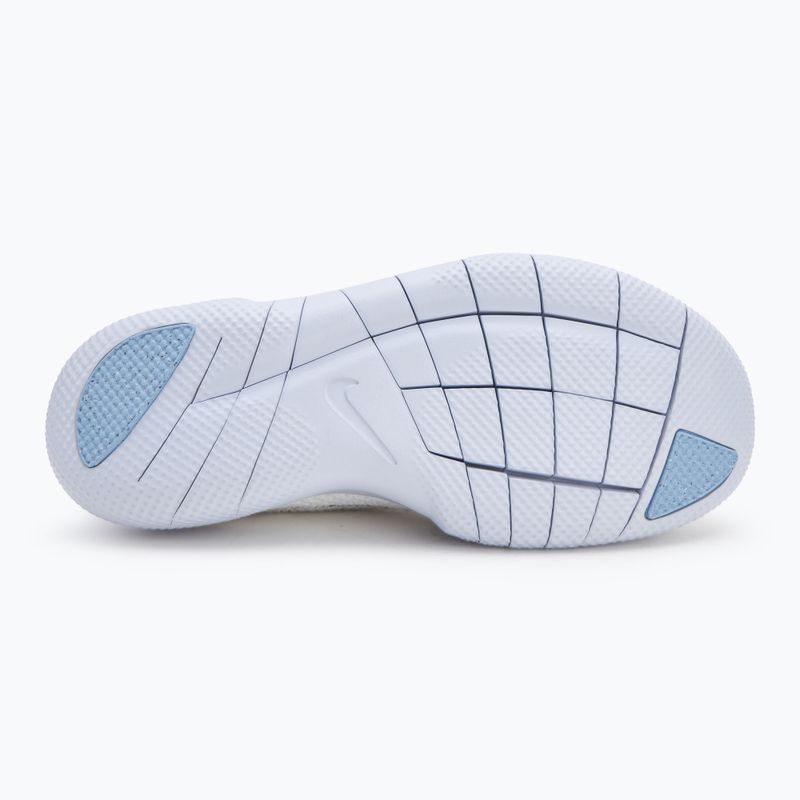 Дамски обувки за тренировка Nike Free 2025 white/ghost/metallic silver 4