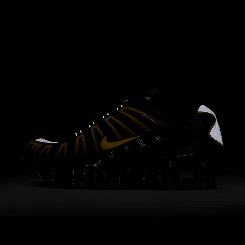 Мъжки обувки Nike Shox TL black/university gold 8