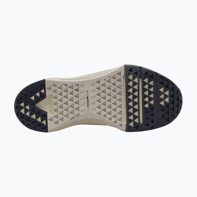 Дамски обувки за тренировка Nike Metcon 10 SE light khaki/cream ii/metallic gold grain 4