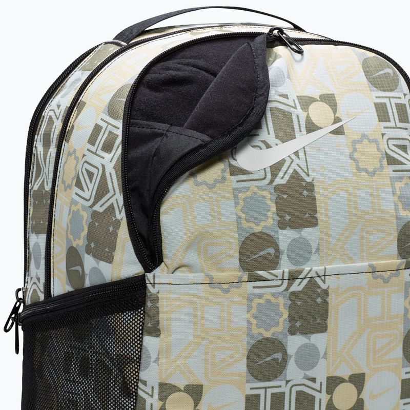 Раница за тренировка Nike Brasilia 9.5 35 l off white/black/white 6