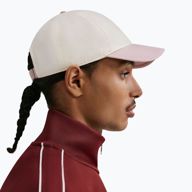 Шапка с козирка Nike Club Unstructured JDI sail/particle rose/particle rose 7