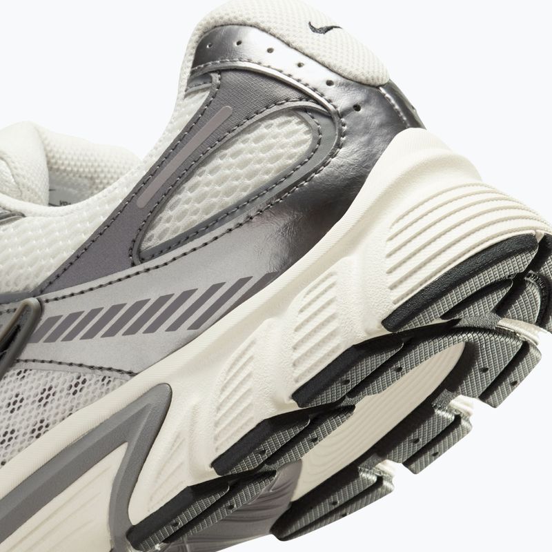 Мъжки обувки Nike V5 RNR phantom/pencil point/black 8