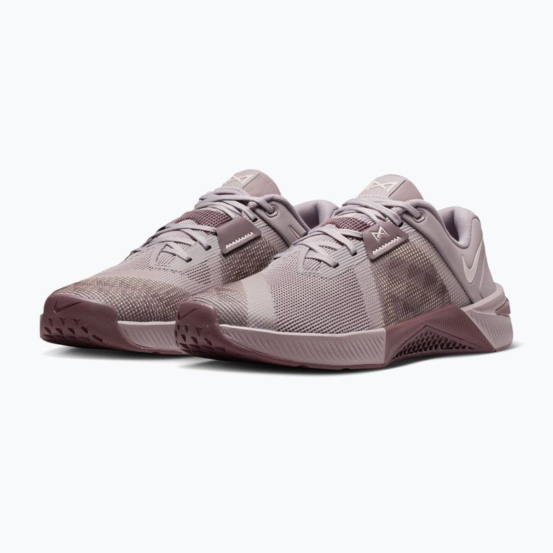 Дамски обувки за вдигане на тежести Nike Metcon 10 light violet ore/tattoo/silt red 10