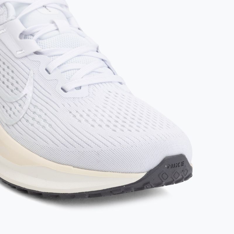 Дамски обувки за бягане Nike Quest 6 white/sail/chalk/white 7