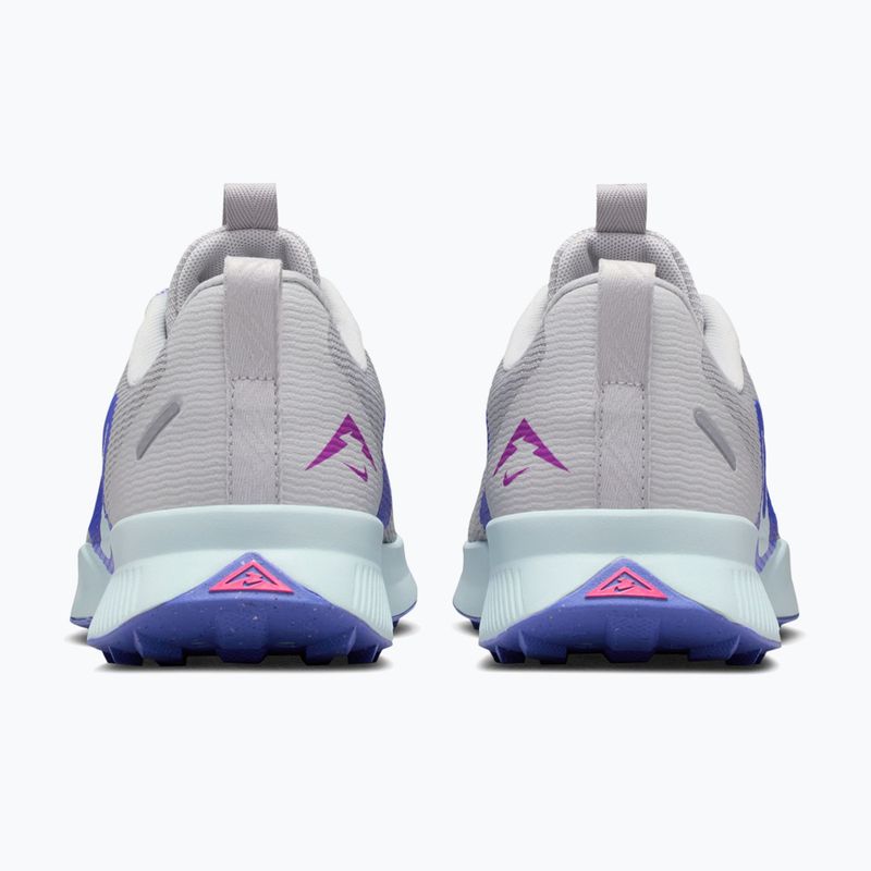 Дамски обувки за бягане Nike Juniper Trail 3 grey fog/sapphire/glacier blue 4