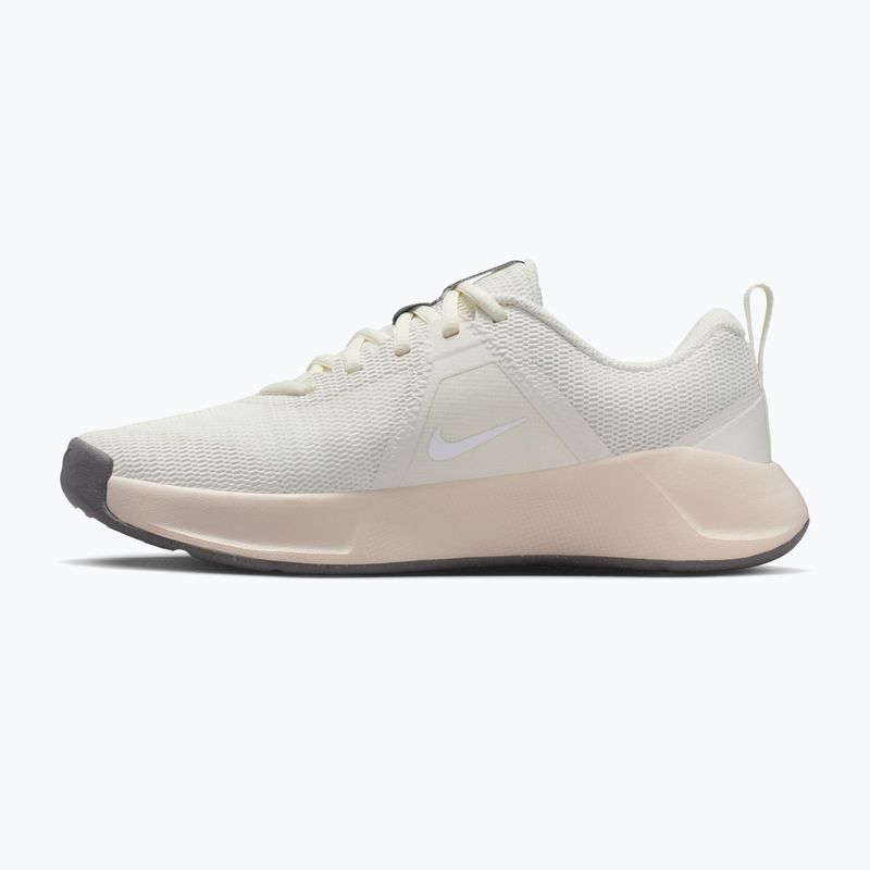 Дамски обувки за тренировка Nike MC Trainer 3 sail/chalk/pencil point/white 2