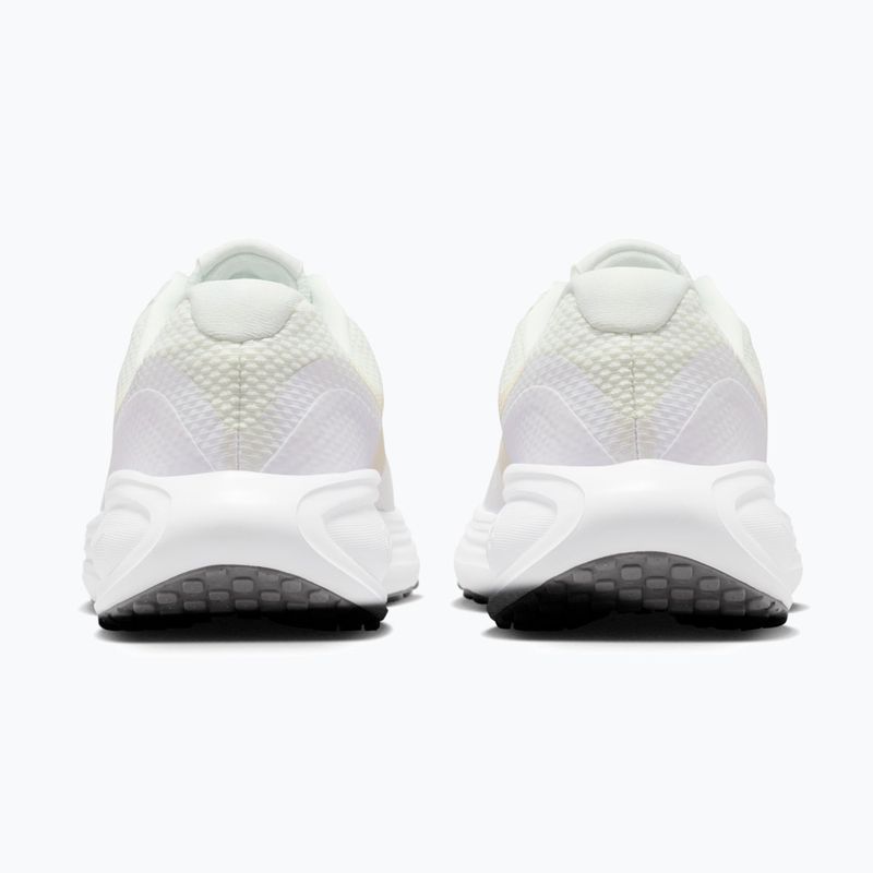 Дамски обувки за бягане Nike Revolution 8 sail/white/pencil point/chalk 4