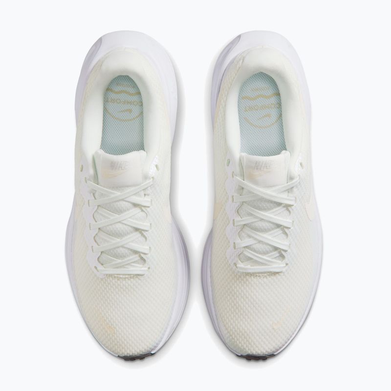 Дамски обувки за бягане Nike Revolution 8 sail/white/pencil point/chalk 7
