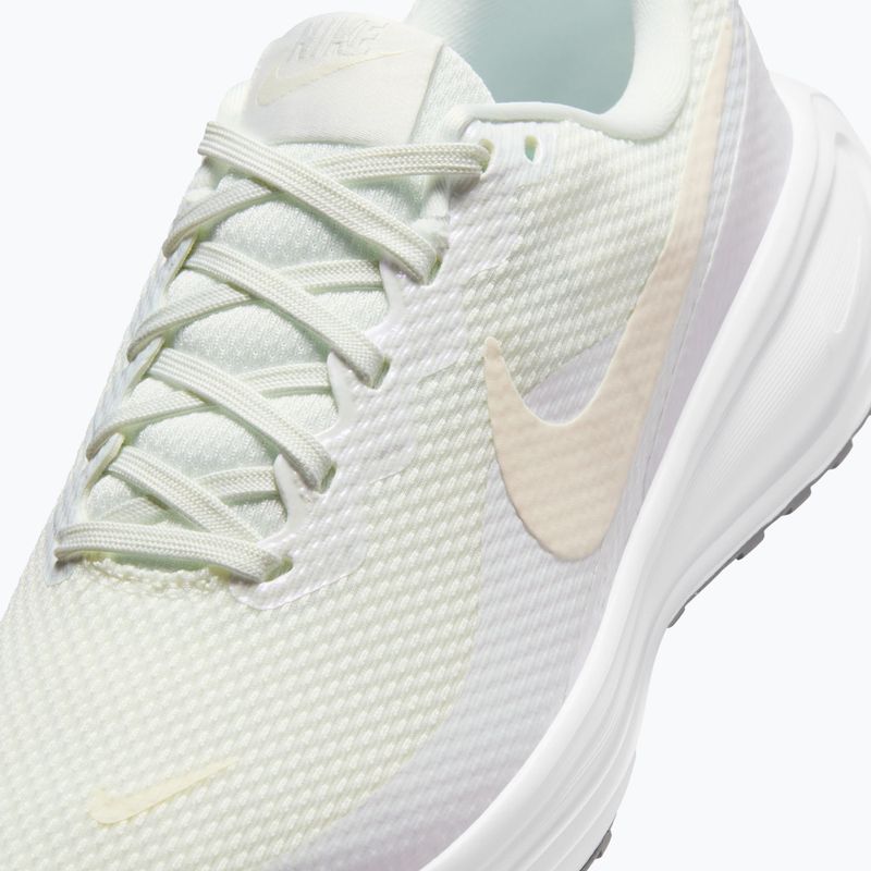 Дамски обувки за бягане Nike Revolution 8 sail/white/pencil point/chalk 8
