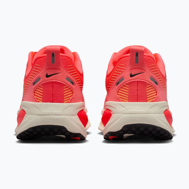 Дамски обувки за бягане Nike Vomero 18 hot lava/chalk/orange pulse/black 4