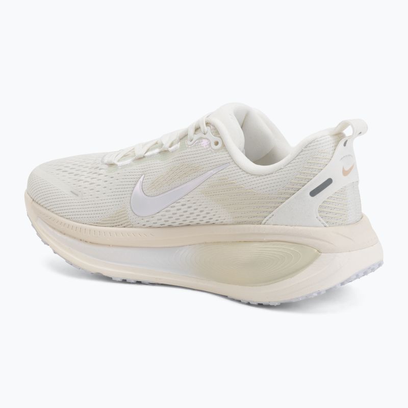 Дамски обувки за бягане Nike Vomero 18 ESS summit white/chalk/sea glass/white 3