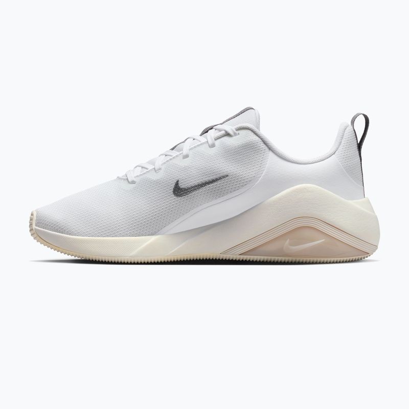 Дамски обувки за тренировка Nike Bella 7 white/sail/pencil point/multi-colour 2