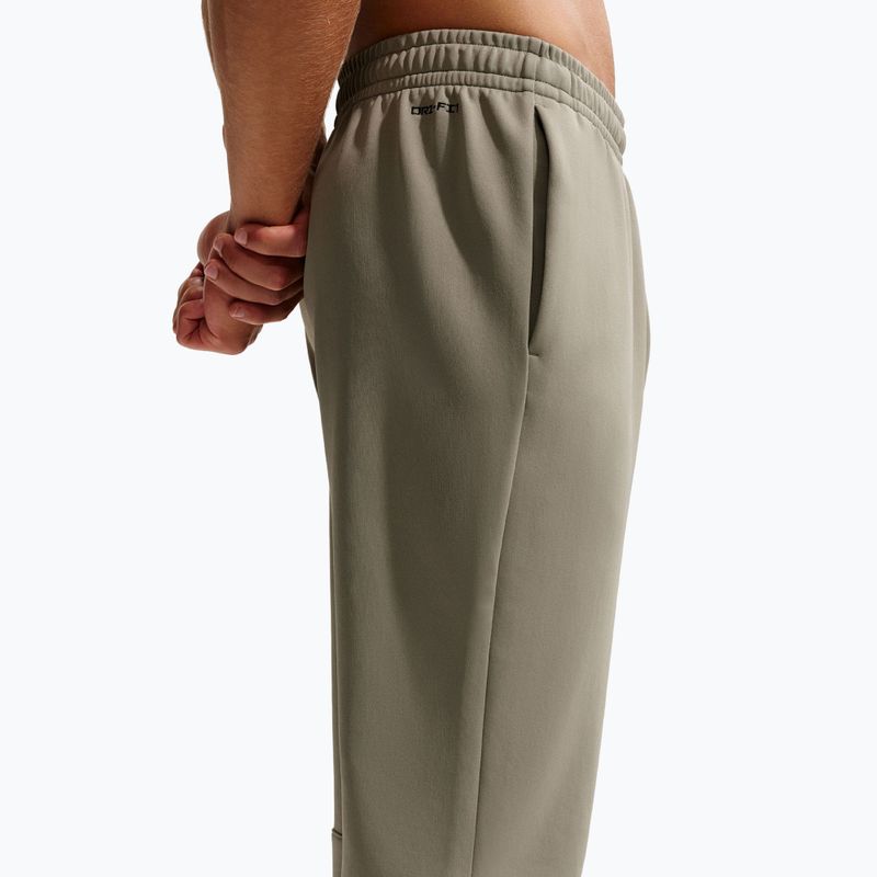 Мъжки панталони Nike Hyverse Dri-Fit UV Jogger light green/light green/black 4