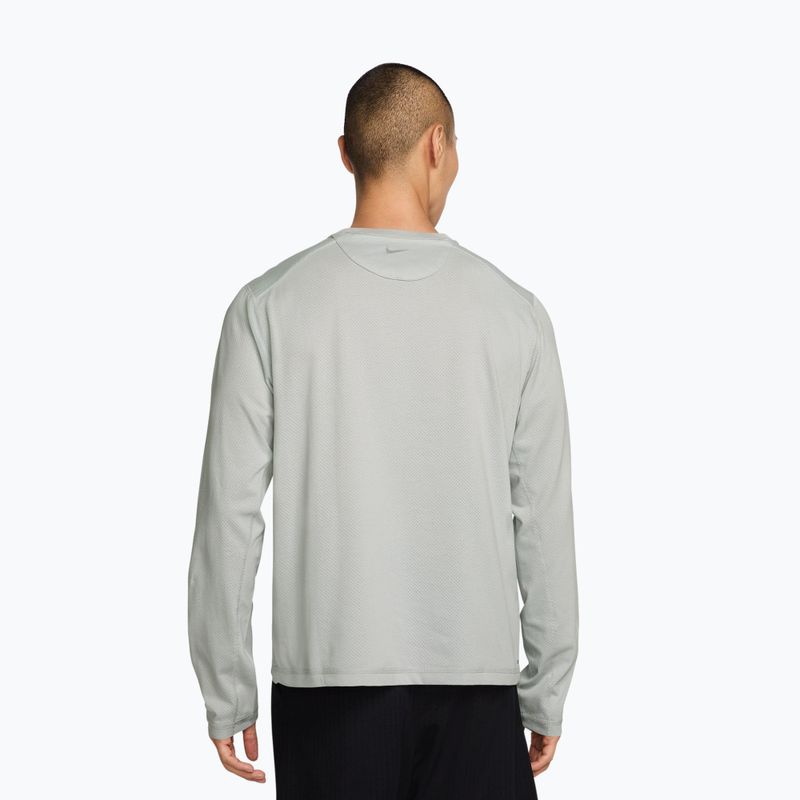 Мъжка блуза с дълъг ръкав Nike Primary Athletic Club Dri-Fit grey fog/light smoke grey 2