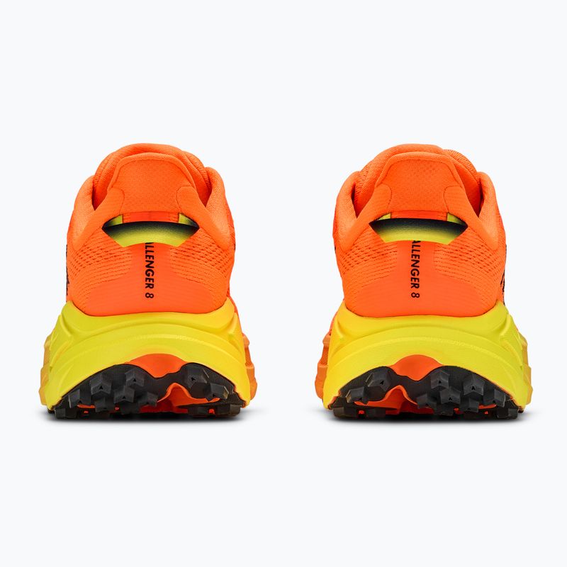 Мъжки обувки за бягане HOKA Challenger 8 neon tangerine/hoka citrus 4