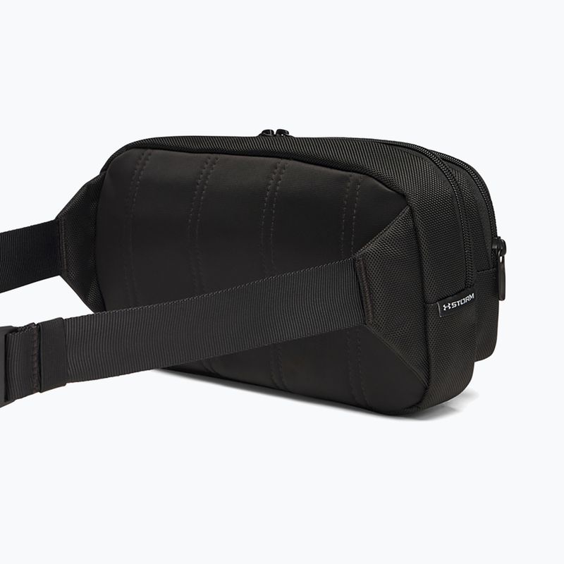 Чантичка  Under Armour Triumph Crossbody black/halo gray 2