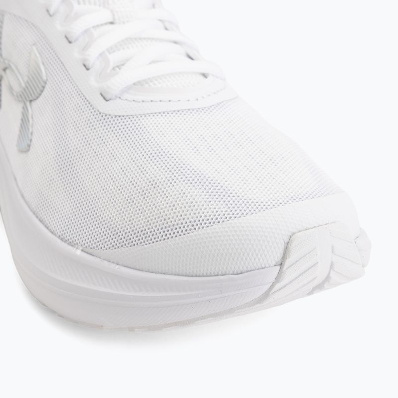 Дамски обувки за бягане Under Armour Chase white/white/iridescent 7