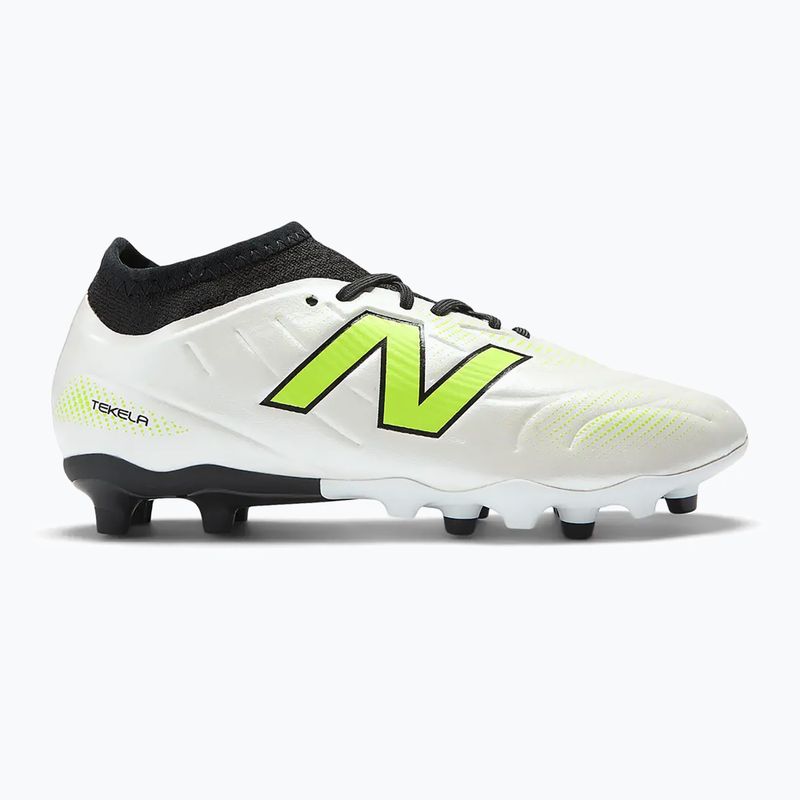 Детски футболни обувки New Balance Tekela Team Low JR FG white